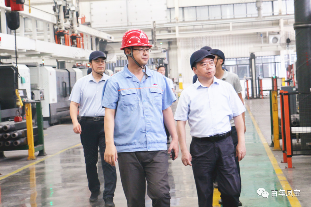 安阳市政协副主席侯合柱到乐动（中国）集团调研指导工作